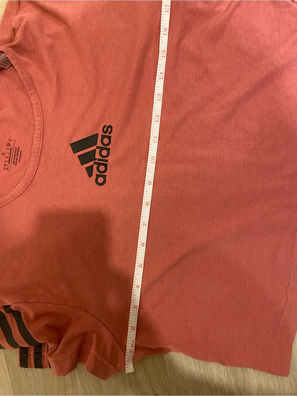 Women’s adidas crop top - Picture 6 of 6